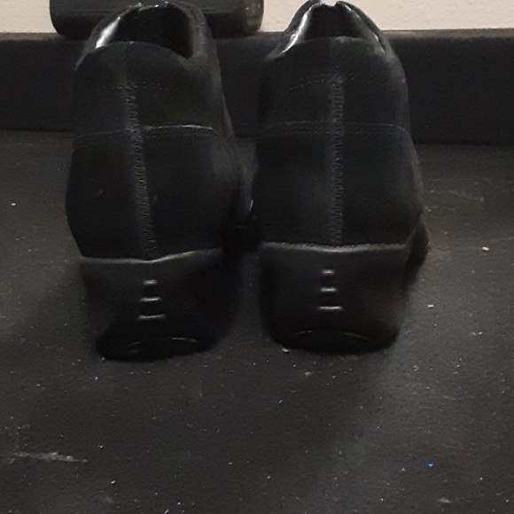 Clarks Privo Leather Waterproof Ankle Boots - Picture 5 of 5